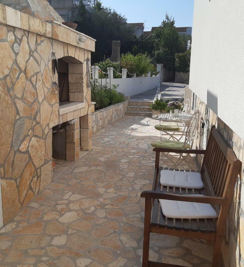 Apartman S Pogledom Ždrelac Exterior foto