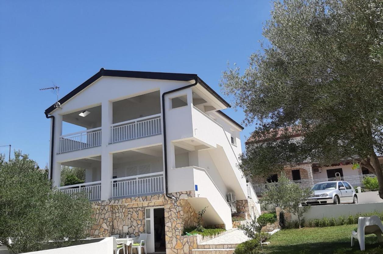 Apartman S Pogledom Ždrelac Exterior foto